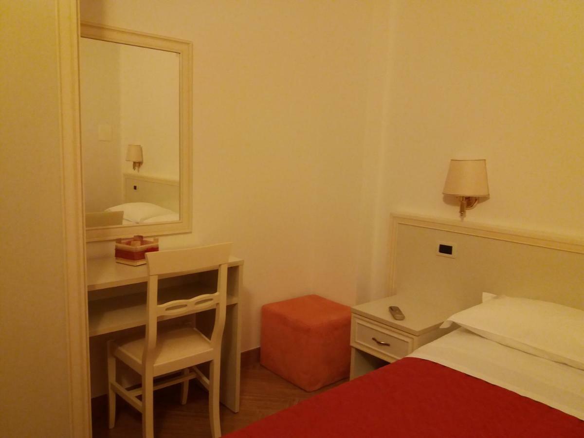 Bed and Breakfast Il Piccolo Nido Борго-Монтенеро Экстерьер фото