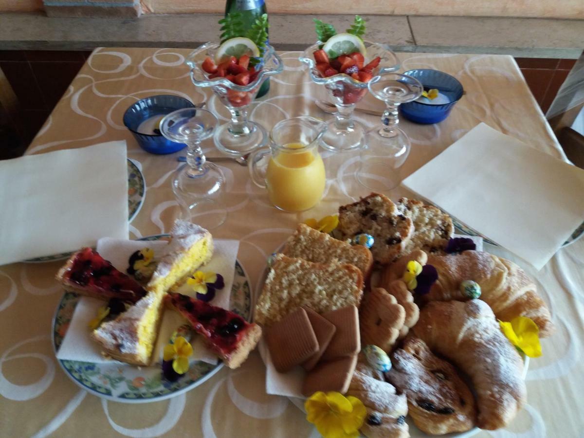 Bed and Breakfast Il Piccolo Nido Борго-Монтенеро Экстерьер фото