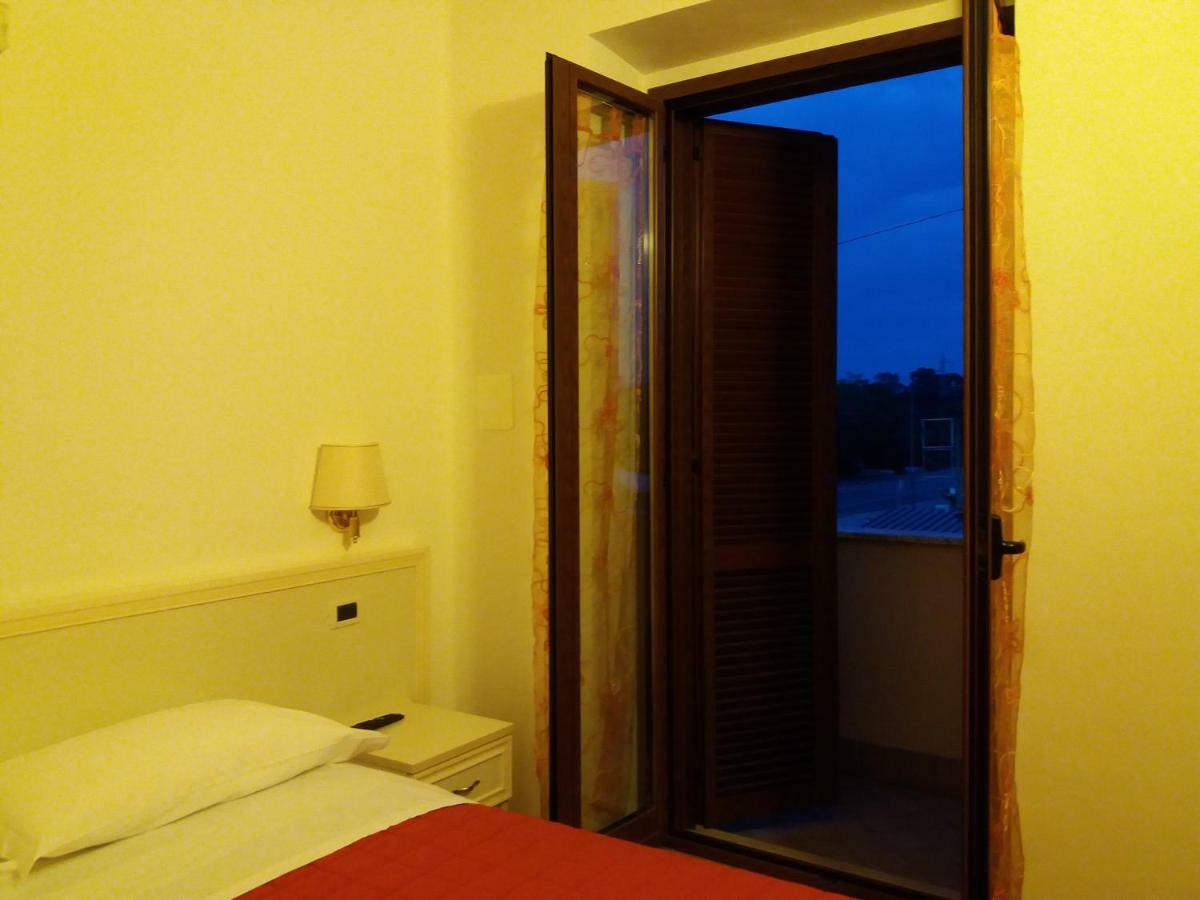 Bed and Breakfast Il Piccolo Nido Борго-Монтенеро Экстерьер фото